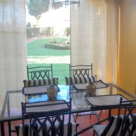 A Estrenar En 1 Linea Golf 4 Personas